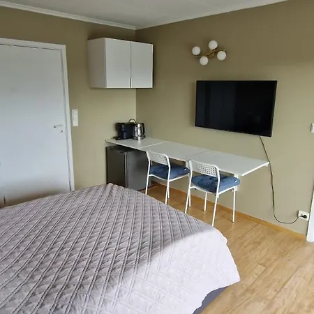 1 Bedroom Apartament